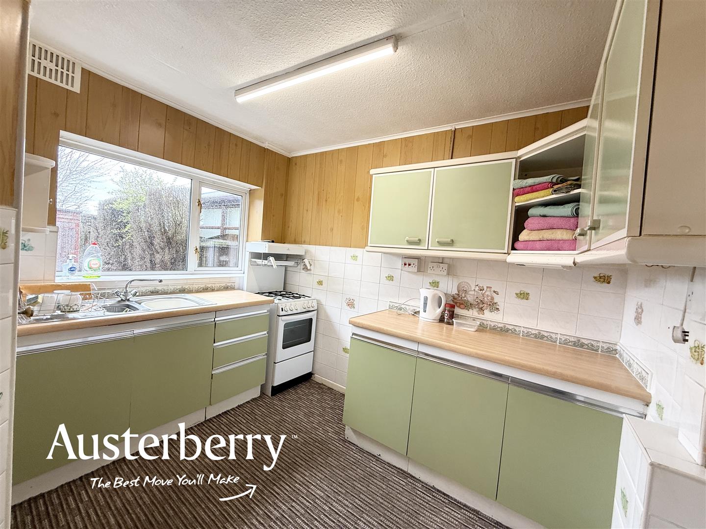 3 bed property in Seabridge Lane, Newcastle